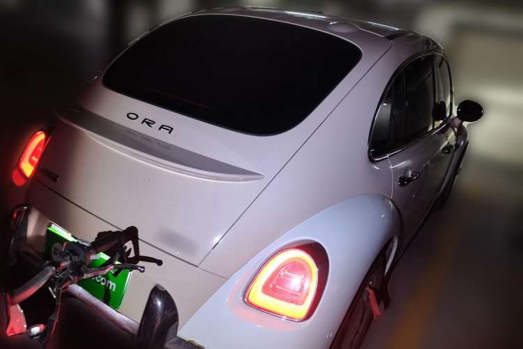 Used ORA Ballet Cat 2022 401 km Nutcracker Edition
