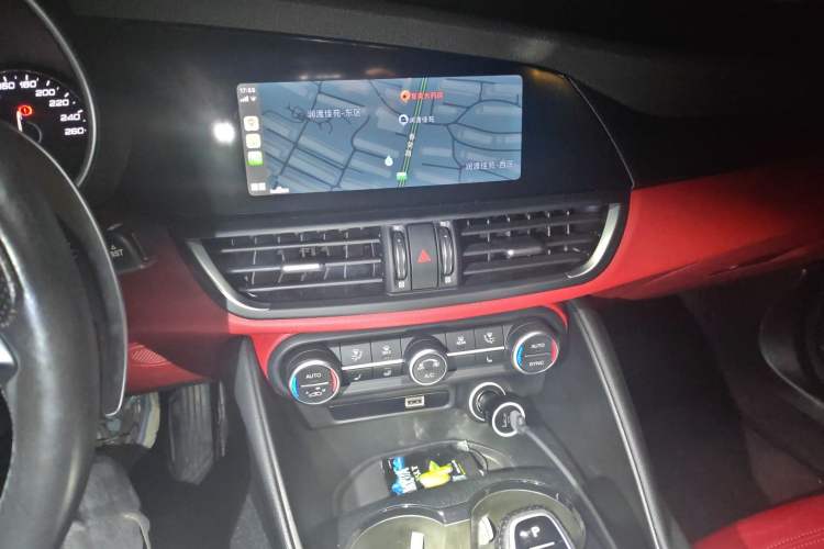 Used Alfa Romeo Giulia 2021 2.0T 280HP Luxury Edition