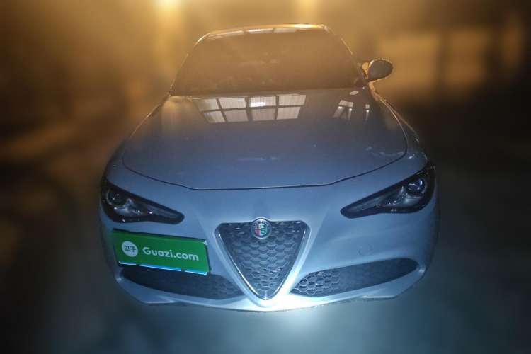 Used Alfa Romeo Giulia 2021 2.0T 280HP Luxury Edition