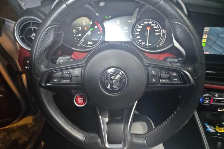 Used Alfa Romeo Giulia 2021 2.0T 280HP Luxury Edition