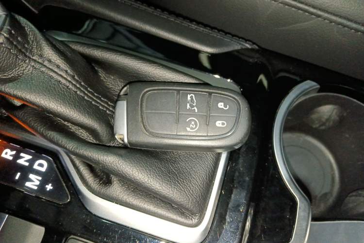 Used Jeep Grand Commander 2022 2.0T Four-Wheel Drive Luxury Edition