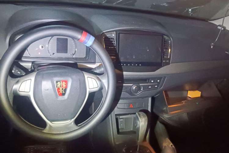 Used Roewe 350 2010 350C 1.5L Automatic Xunyi Edition
