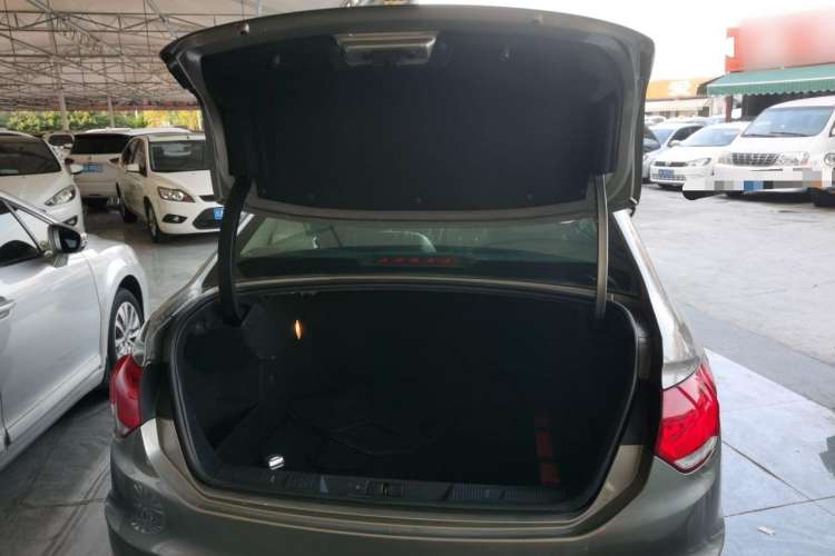 Used Citroen C4L 2014 1.6THP Intelligent Drive Automatic Dynamic Model