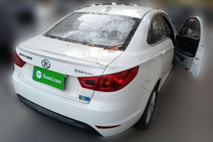 Used BAIC New Energy EU 2016 EU260 Letu Plus Edition