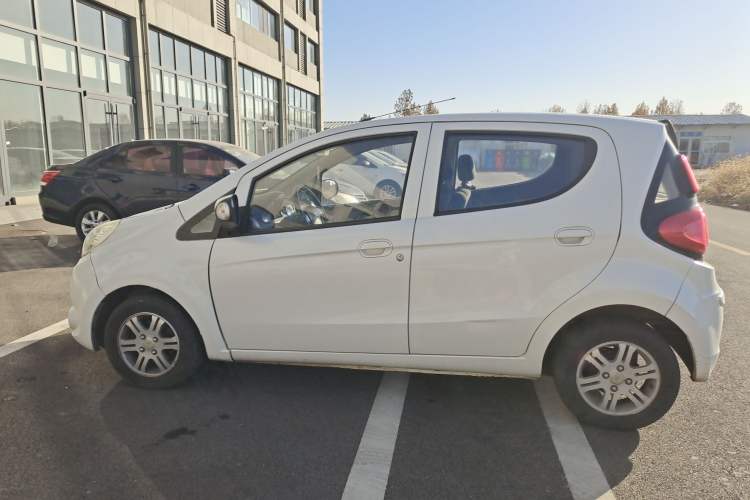 Used JMEV E200L 2016 E200 Comfort Model