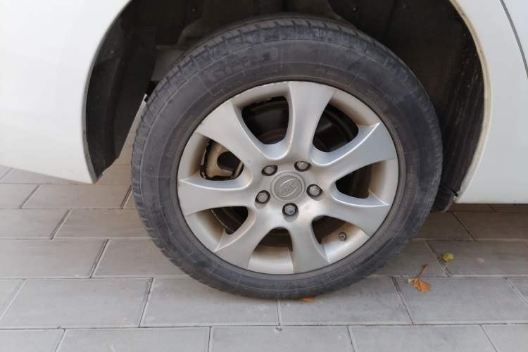 Used BYD e5 2017 300 Prestige Edition
