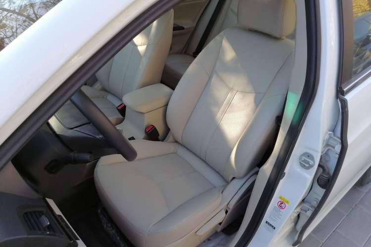 Used BYD e5 2017 300 Prestige Edition
