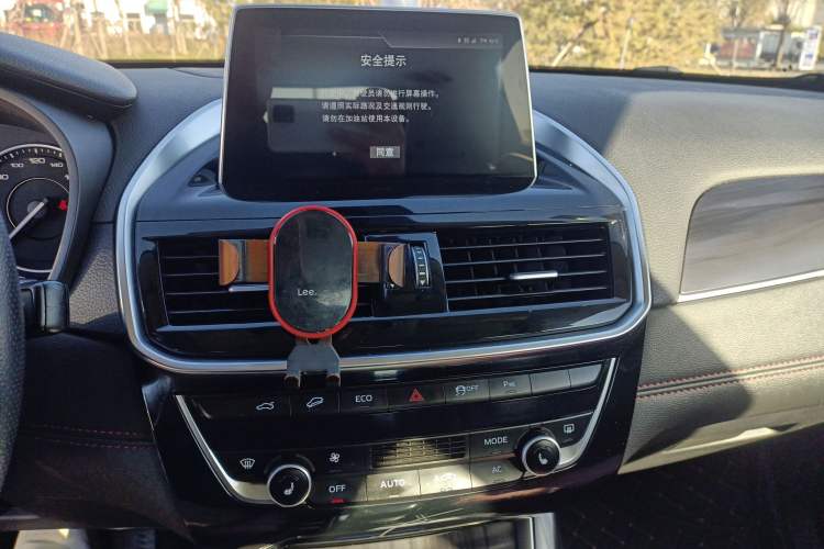 Used BORGWARD BX6 2018 28T Four-Wheel Drive GT Extreme Style