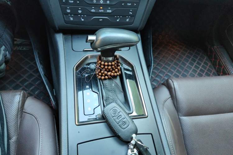 Used Hongqi H7 2017 2.0T Luxury Model

