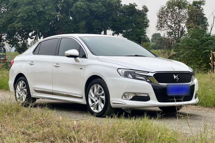 Used DS 5LS 2016 1.6T Style Edition THP160
