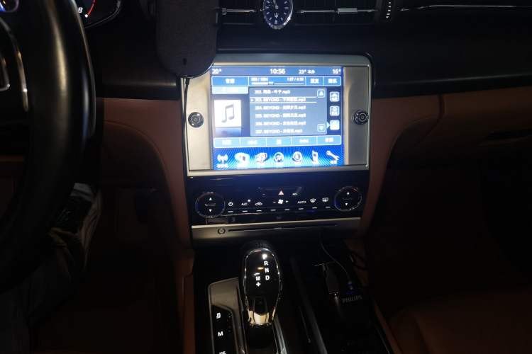 Used Maserati President 2013 3.0T Standard Model Audio And AC Panel