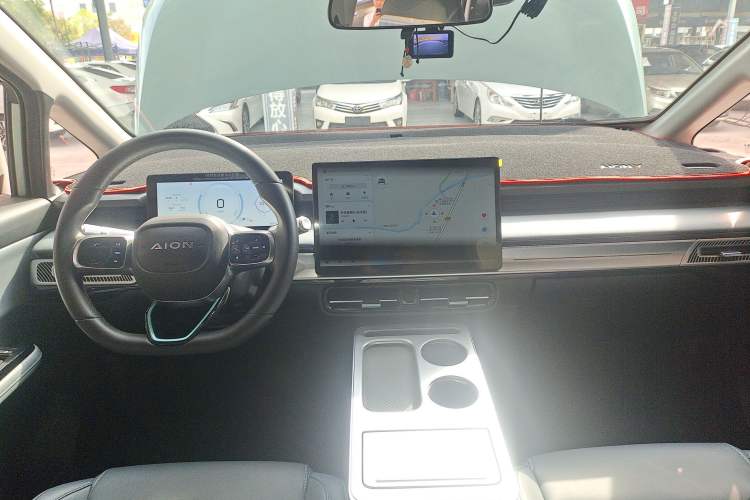 Used AION Y 2022 Plus 70 Smart Edition
