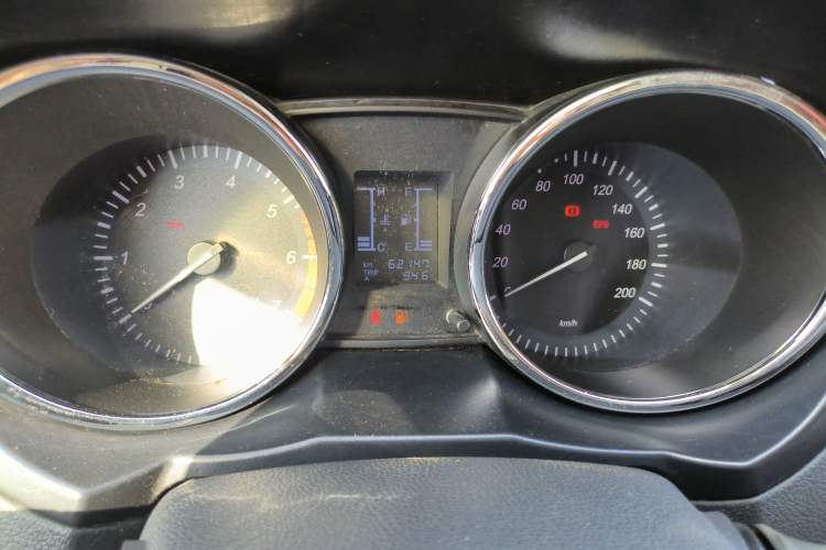 Used HYOSOW S3 2014 1.5L Comfort Version China IV Emission Standard
