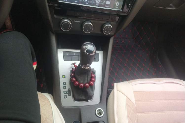 Used Skoda Octavia 2018 TSI230 DSG Luxury Edition