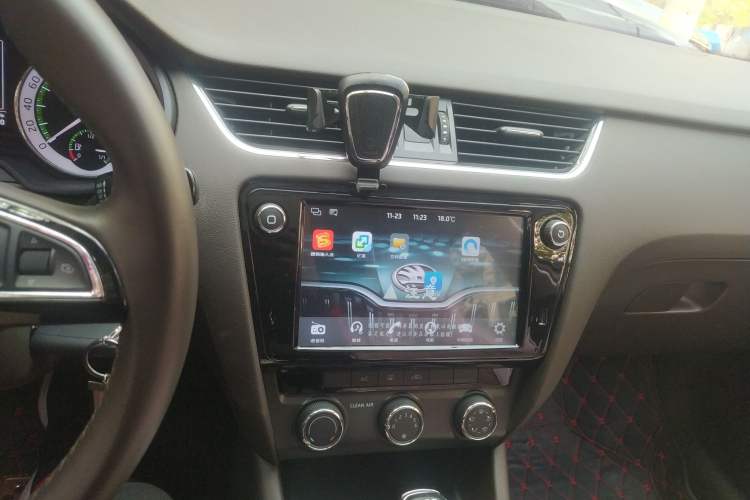 Used Skoda Octavia 2018 TSI230 DSG Luxury Edition