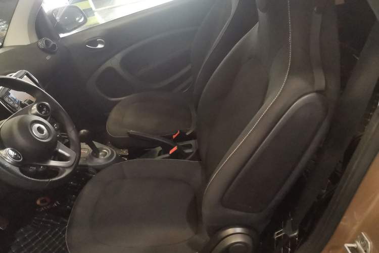 Used smart fortwo 2018 0.9T 66 kW Yaojin Special Edition China V Standard