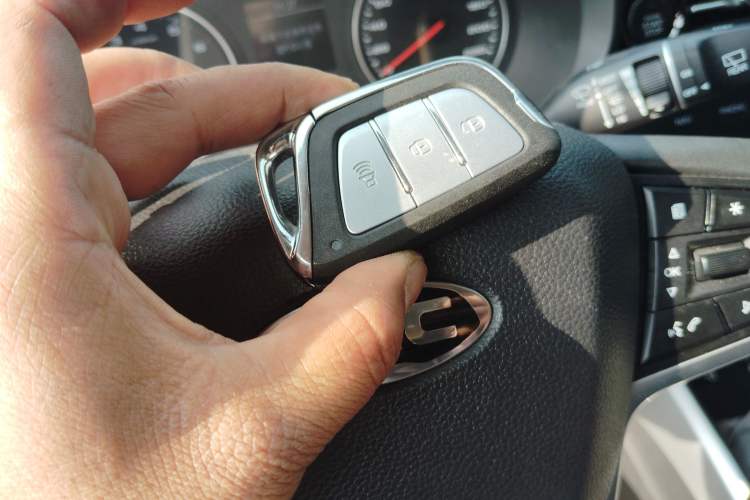 Used JAC Refine S4 2019 1.6L CVT Dream Edition
