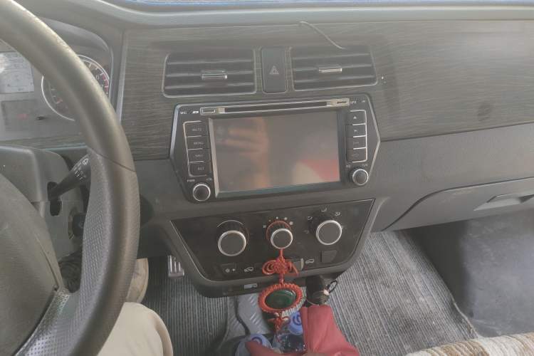 Used Jinbei Hiace X30 2013 1.3L Standard Version Audio And AC Panel