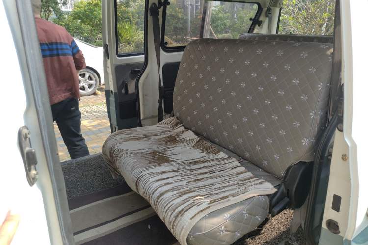 Used Jinbei Hiace X30 2013 1.3L Standard Version Left Rear Seat