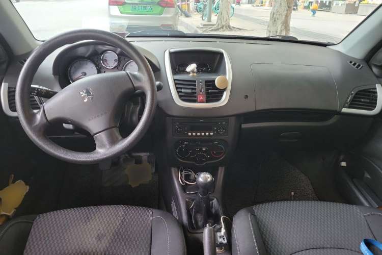 Used Peugeot 207 2011 Sedan 1.4L Manual Yule Edition Center Console