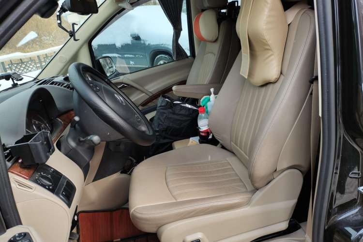 Used Mercedes-Benz Viano 2013 3.0L Navigator Edition Left Front Seat