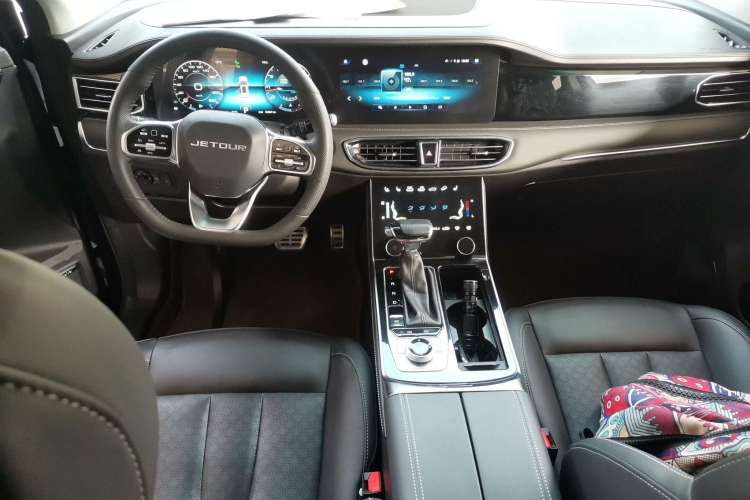 Used JETOUR X90 2021 1.6T DCT Shadow Edition 7-Seater