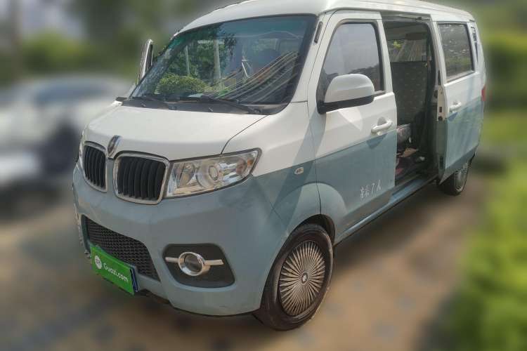 Used Jinbei Hiace X30 2013 1.3L Standard Version