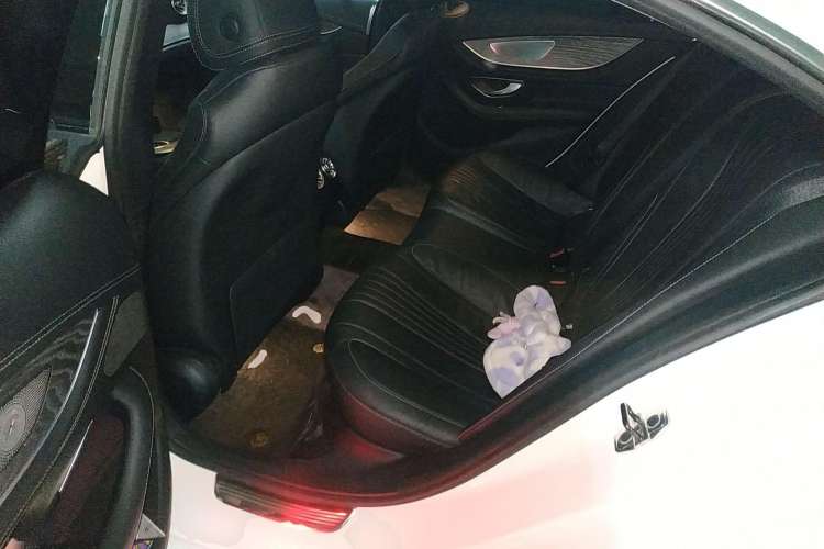 Used Mercedes-Benz CLS 2018 CLS 350 4MATIC
