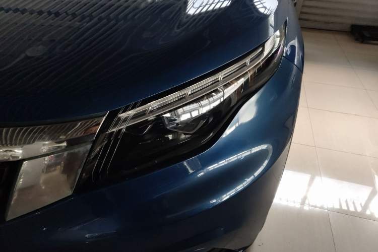 Used Qoros 5 2019 1.6T Automatic Zhiyun Connect (AliOS) Edition Prestige Model