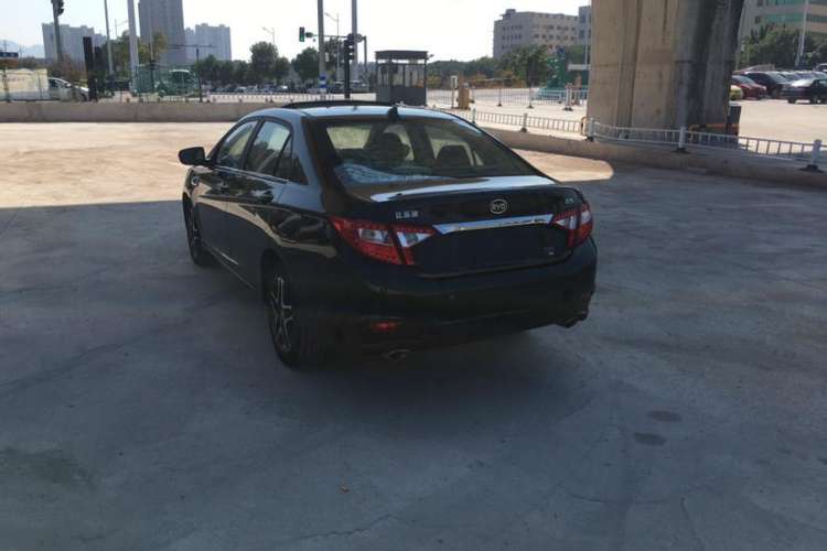 Used BYD G5 2014 1.5TID Automatic Prestige Model
