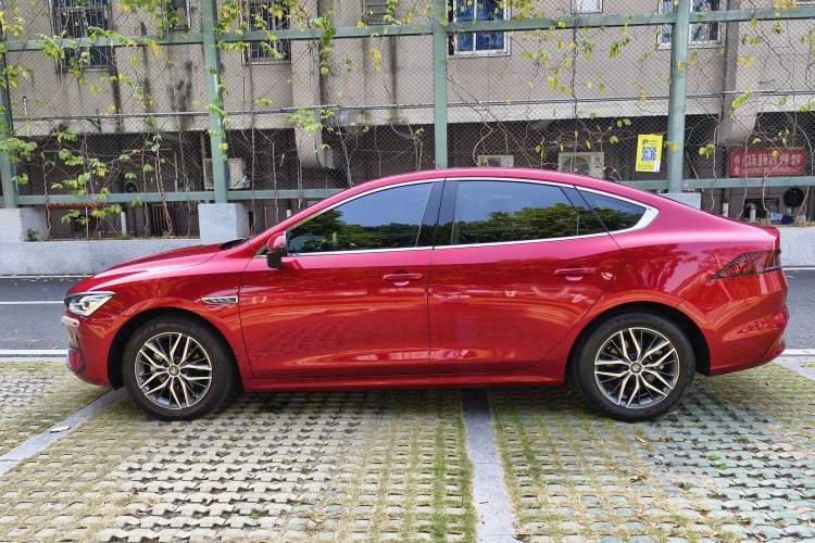 Used BYD Qin PLUS 2021 EV 500KM Luxury Model