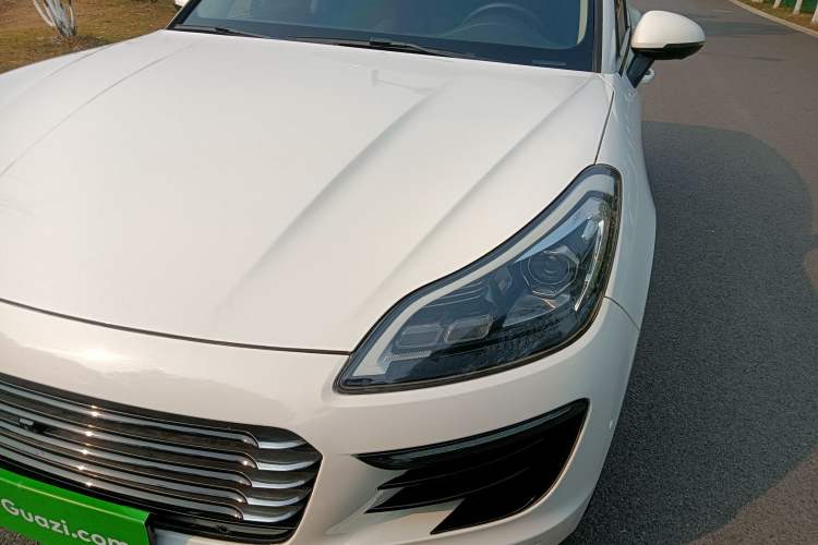 Used Zotye SR9 2017 2.0T Automatic Ultimate Dream Edition