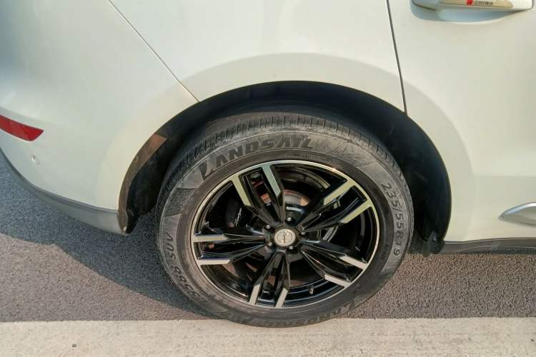 Used Zotye SR9 2017 2.0T Automatic Ultimate Dream Edition