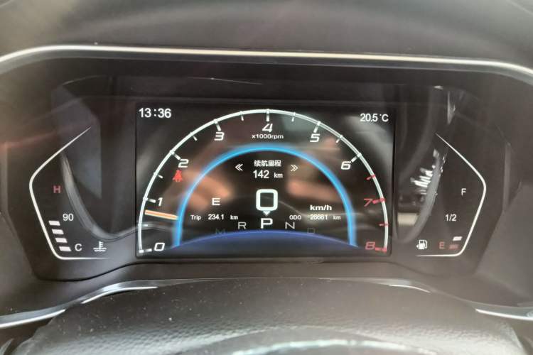 Used Zotye SR9 2017 2.0T Automatic Ultimate Dream Edition