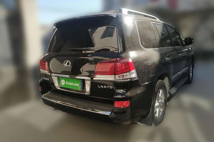Used Lexus LX 2013 570
