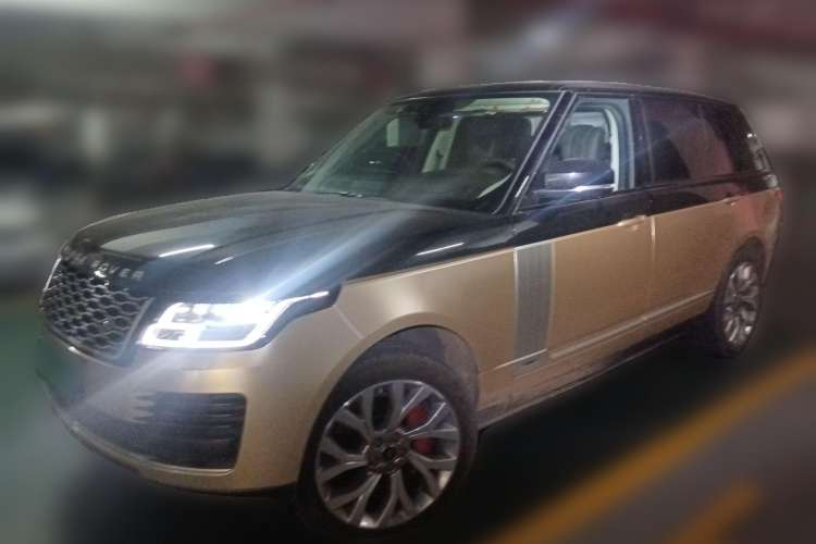 Used Land Rover Range 2021 3.0 L6 Century Extended Classic Edition