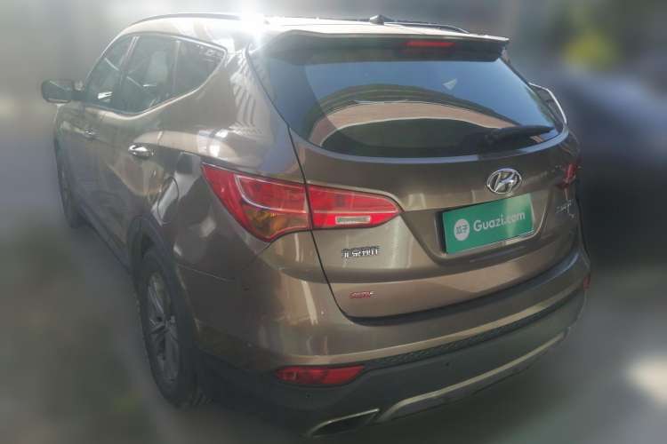 Used Hyundai Santa Fe 2013 2.4L Automatic 2WD Comfort Edition