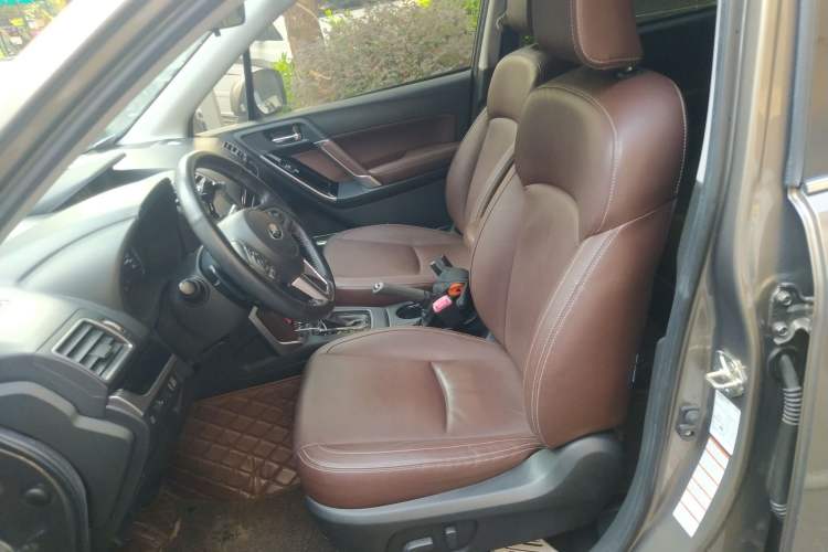 Used Subaru Forester 2016 2.5i Prestige Navigation Edition
