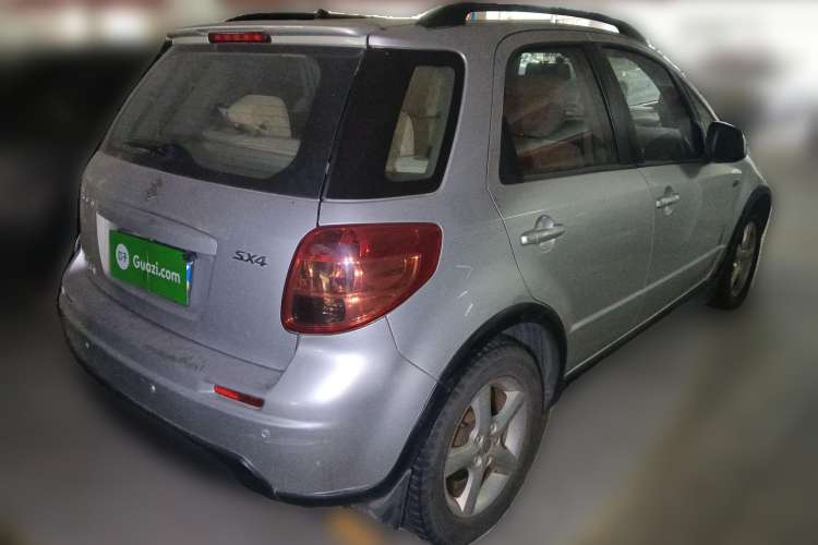 Used Suzuki SX4 2009 Hatchback 1.6L Manual Fashion Edition
