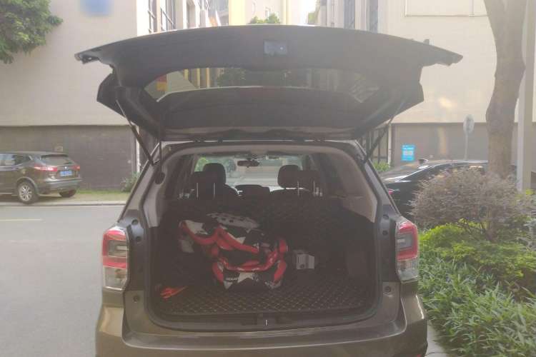 Used Subaru Forester 2016 2.5i Prestige Navigation Edition
