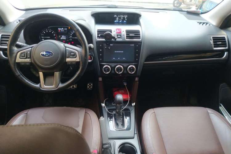 Used Subaru Forester 2016 2.5i Prestige Navigation Edition
