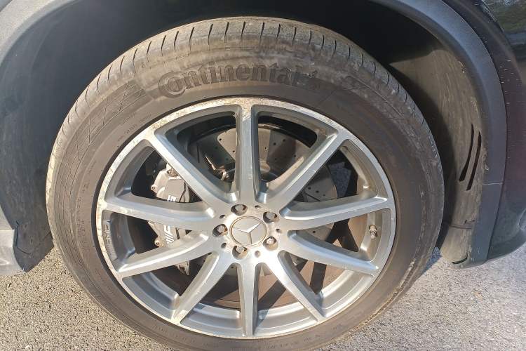 Used Mercedes-Benz GLE Coupe AMG 2015 AMG GLE 63 4MATIC Coupe SUV
