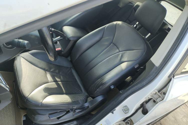 Used GAC Trumpchi GS5 2013 1.8T Manual Two-Wheel Drive Elite Edition
