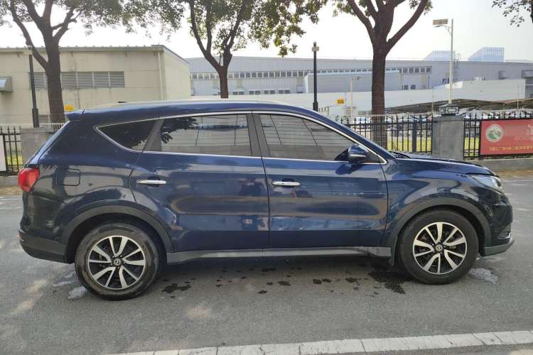 Used Dongfeng Fengon 580 2017 Revised Version 1.5T CVT Luxury Edition