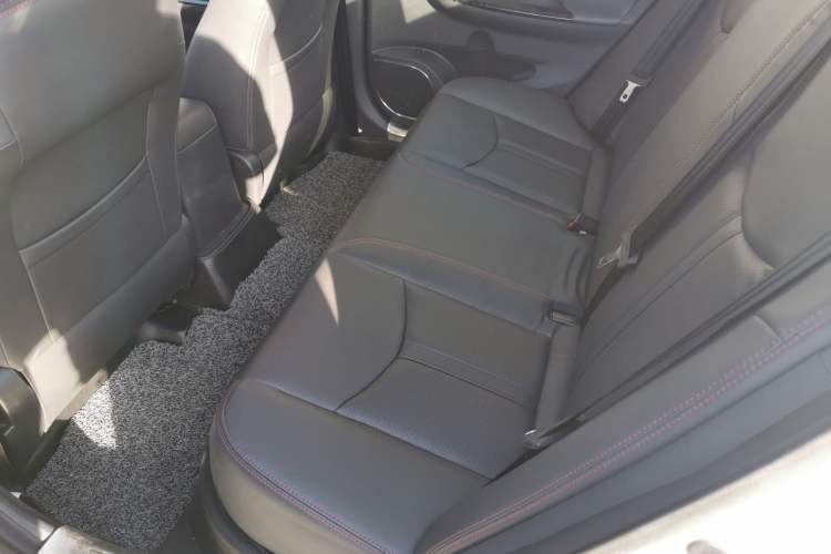 Used BYD e5 2016 300 Luxury Edition
