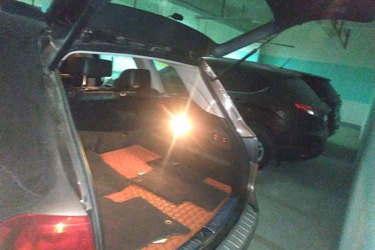 Used Volkswagen Touareg 2011 3.0 TDI Diesel Comfort Version