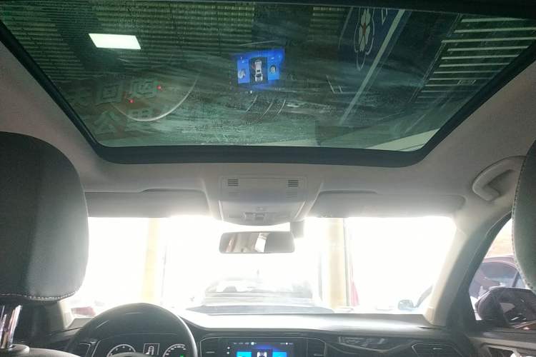 Used Volkswagen T-ROC 2018 280TSI DSG Two-Wheel-Drive Comfort Version China V Standard