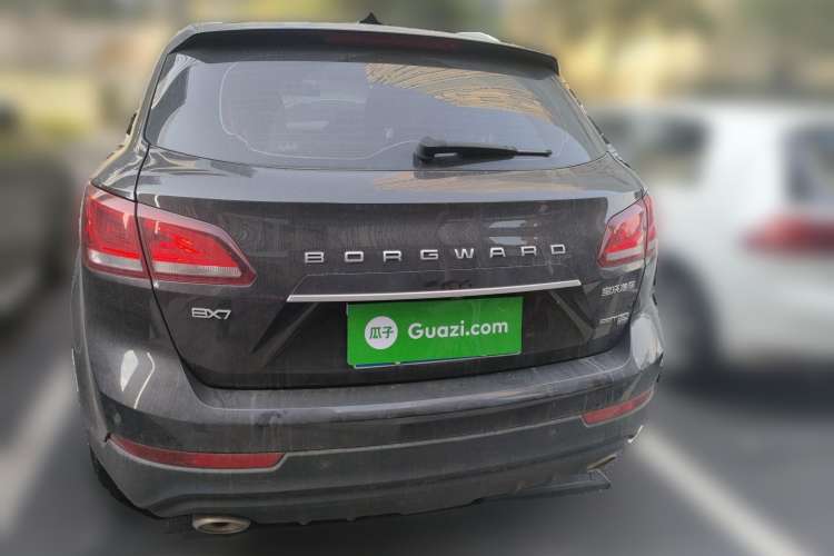 Used BORGWARD BX7 2018 28T Four-wheel Drive Luxury Model 5 Seats China VI Emission Standard
