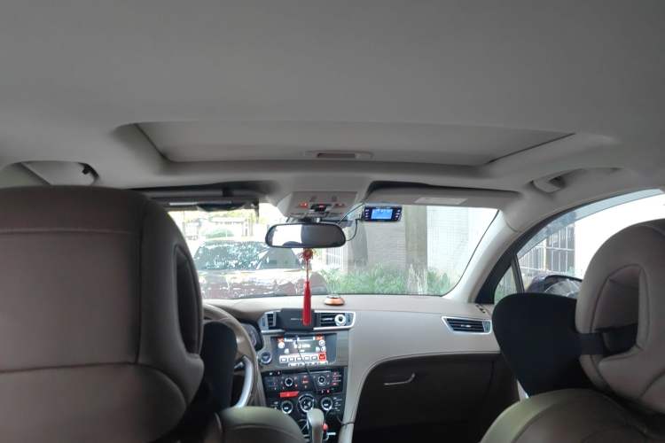 Used DS 5LS 2014 1.6T Prestige Edition THP200
