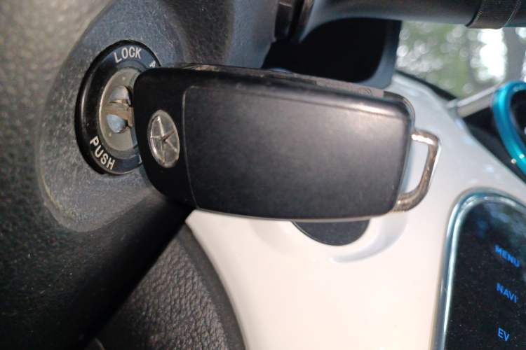 Used JAC iEV 2015 iEV5